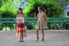 Halseva English City 